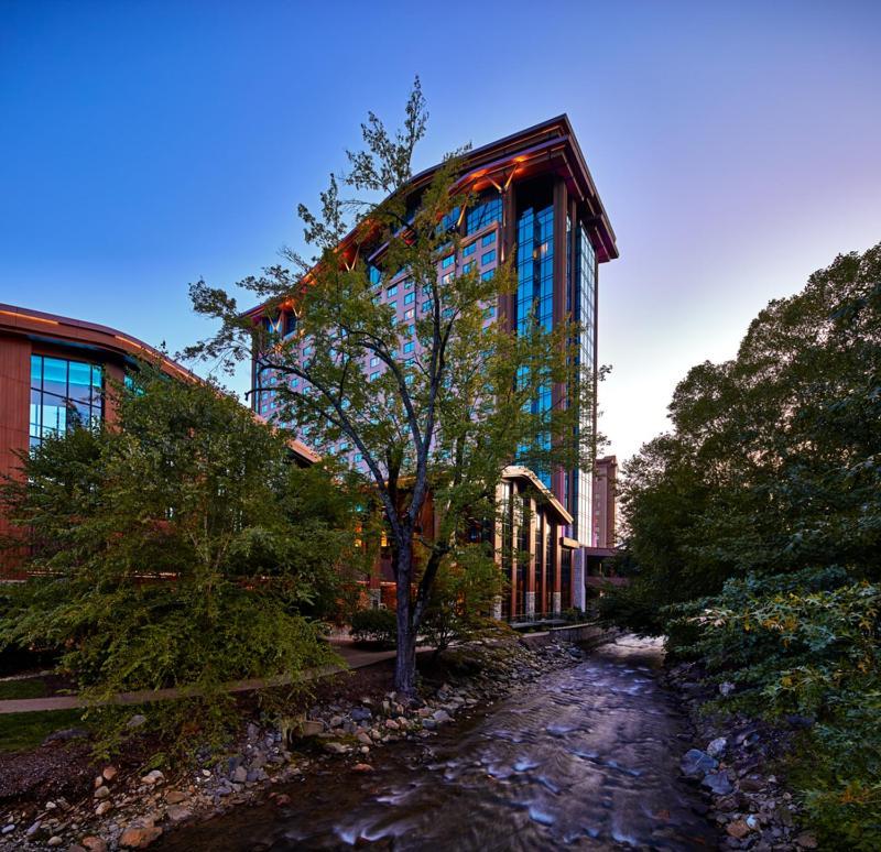 Harrah'S Cherokee Casino Resort Екстериор снимка